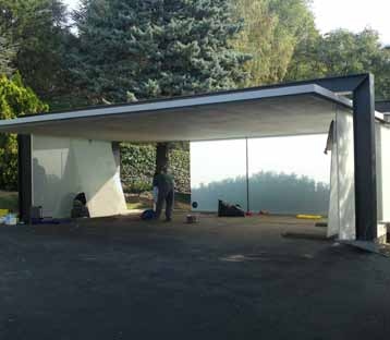 Carport métallique contemporain, vue principale